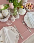 Staltiesė „Rožinis švelnumas“ –romantiškas prisilietimas prie Jūsų stalo