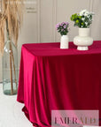 Avietinės bordo spalvos banketinė staltiesė (aksomas)