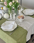 Pistacijų spalvos banketinė staltiesė (matinis veliūras)