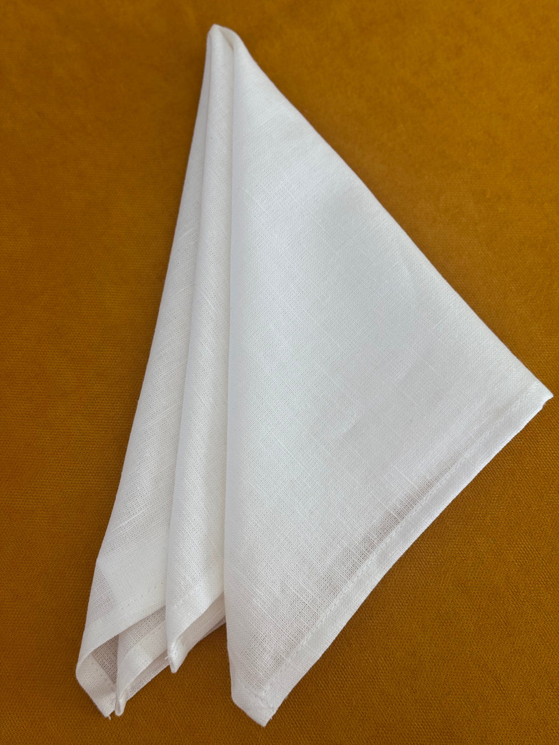 Baltos lininės-medvilninės servetėlės – elegancija jūsų stalui