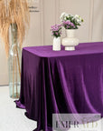 Violetinės spalvos staltiesė (audinys aksomas)