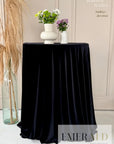 Juodos spalvos staltiesė (audinys aksomas)