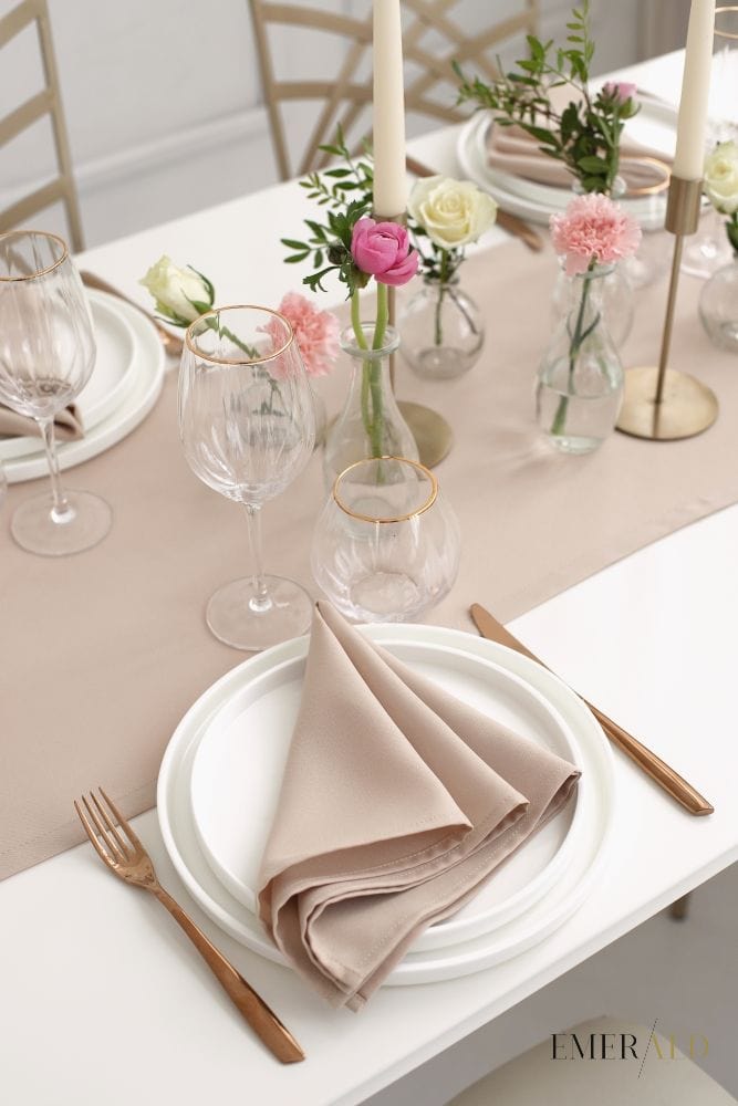 Balintos kavos spalvos servetėlės