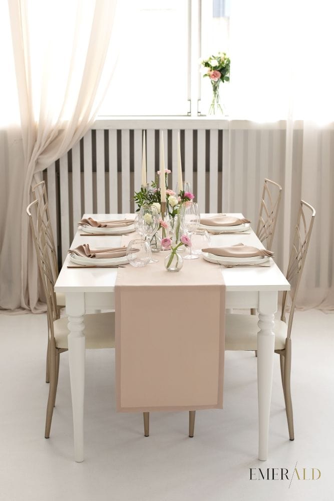 Balintos kavos stalo takelis