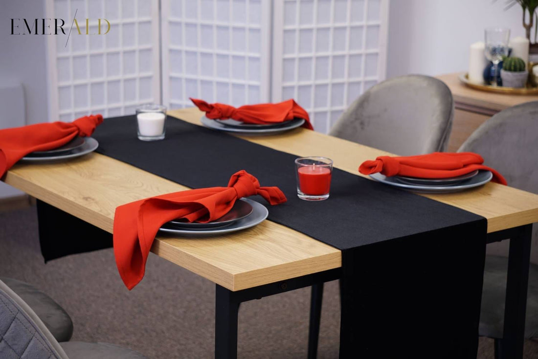 undefined EmeraldLT Aksominis Juodas stalo takelis Aksominis takelis EmeraldLT.