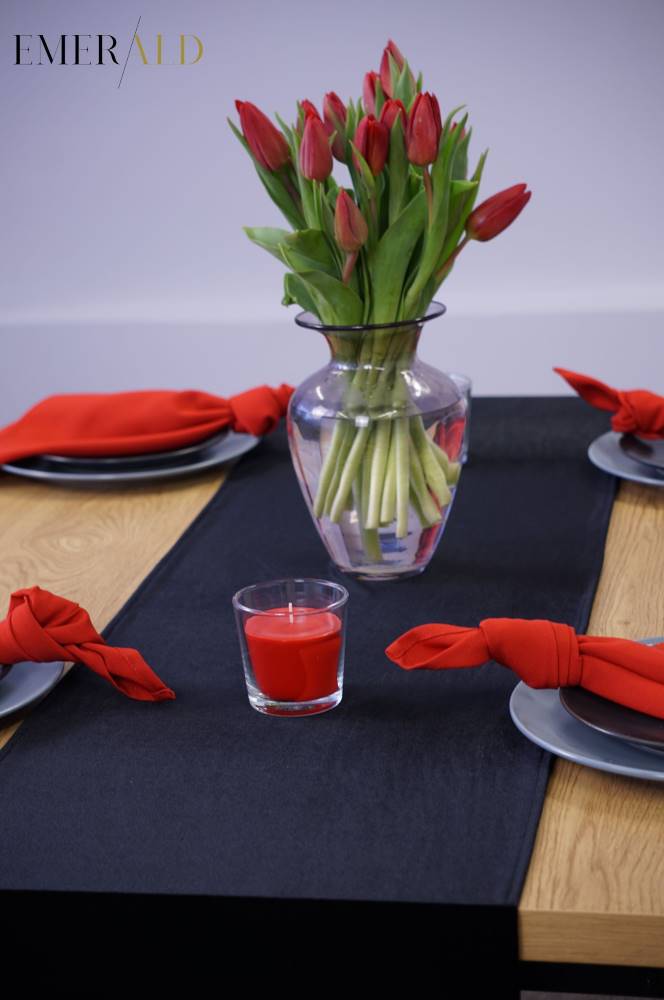 undefined EmeraldLT Aksominis Juodas stalo takelis Aksominis takelis EmeraldLT.