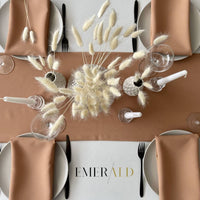 undefined EmeraldLT Rausvai rudos spalvos stalo takelis Takelis EmeraldLT.