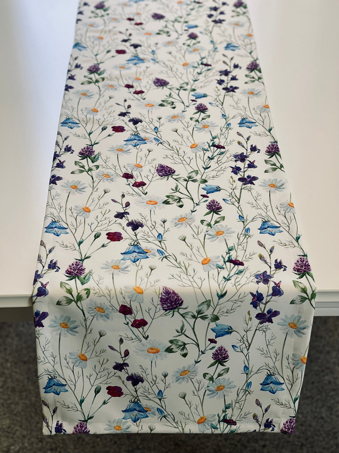 Stalo takelis "Pievų gėlės"