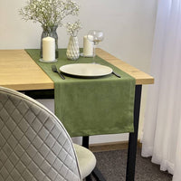 undefined EmeraldLT Samanų spalvos veliūrinis pietų stalo takelis EmeraldLT.