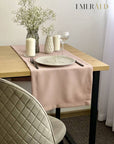 undefined EmeraldLT Pelenų rožinės spalvos veliūrinis pietų stalo takelis EmeraldLT.