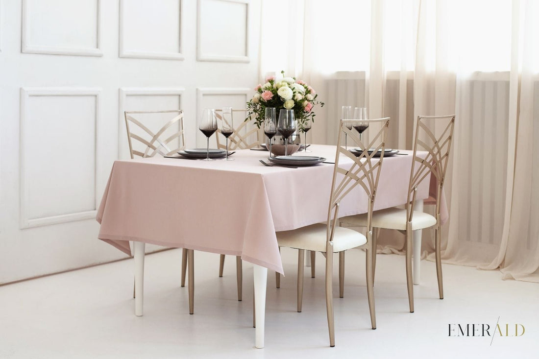 Pelenu rozines spalvos staltiese