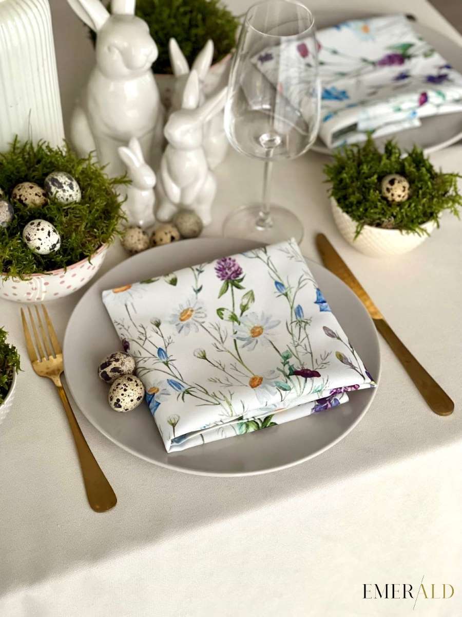 "Pievų gėlės" servetėlės