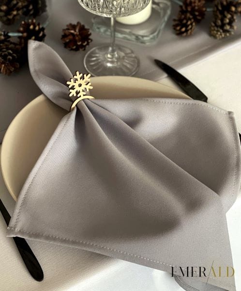 Minimalistinis dekoro elementas servetelems snaige