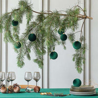 smaragdinės kalėdų eglutės dekoracijos