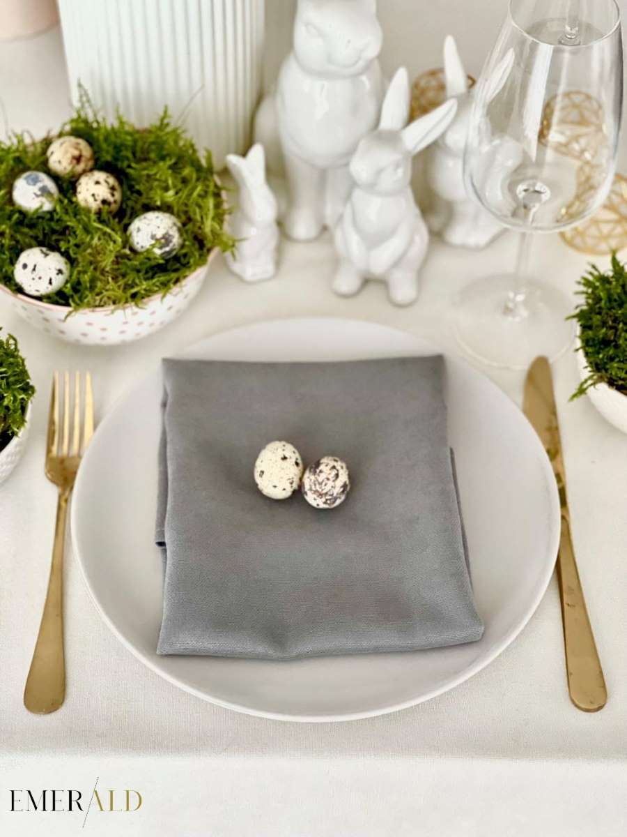 Pilkos spalvos matinio veliuro servetėlės