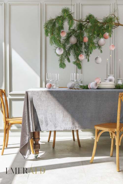 Pelenų rožinės spalvos dekoravimo žaisliukų rinkinys