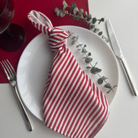 RAUDONI DRYŽIAI servetėlės