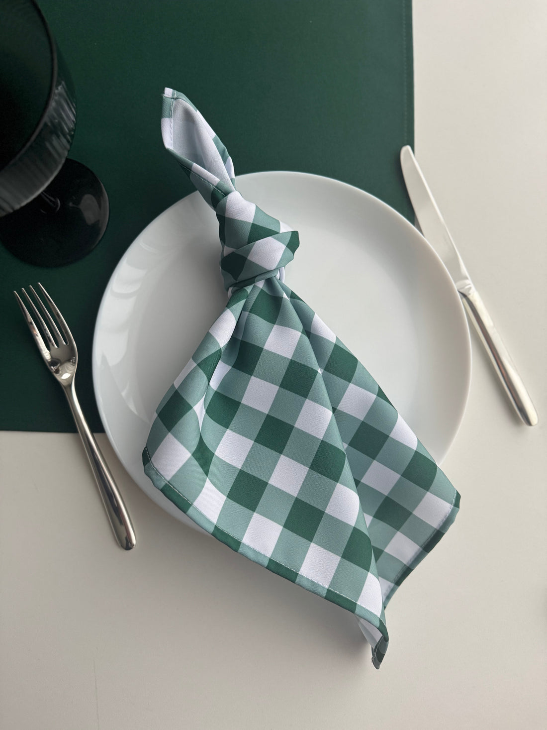 LANGUOTOS SMARAGDINĖS servetėlės