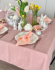 Staltiesė „Rožinis švelnumas“ –romantiškas prisilietimas prie Jūsų stalo