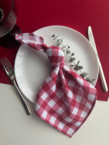 LANGUOTOS RAUDONOS servetėlės