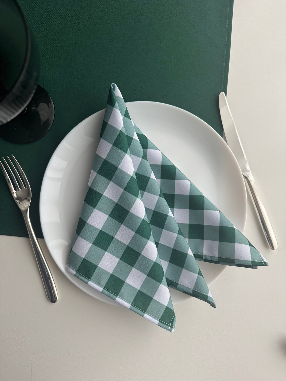 LANGUOTOS SMARAGDINĖS servetėlės