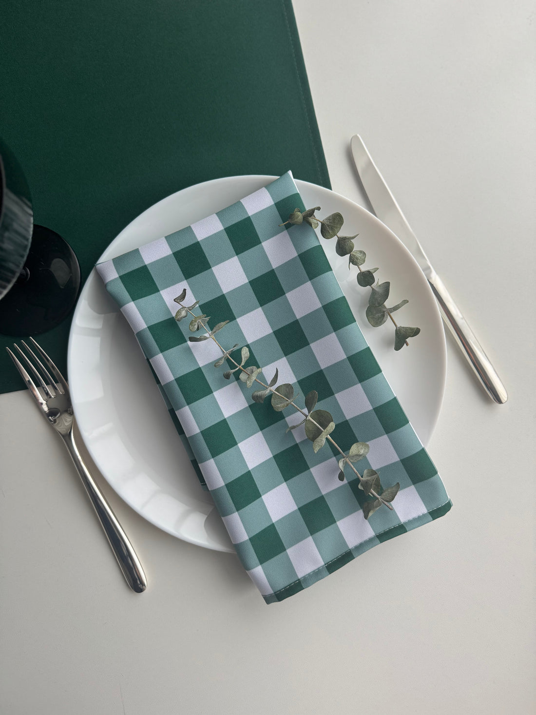 LANGUOTOS SMARAGDINĖS servetėlės