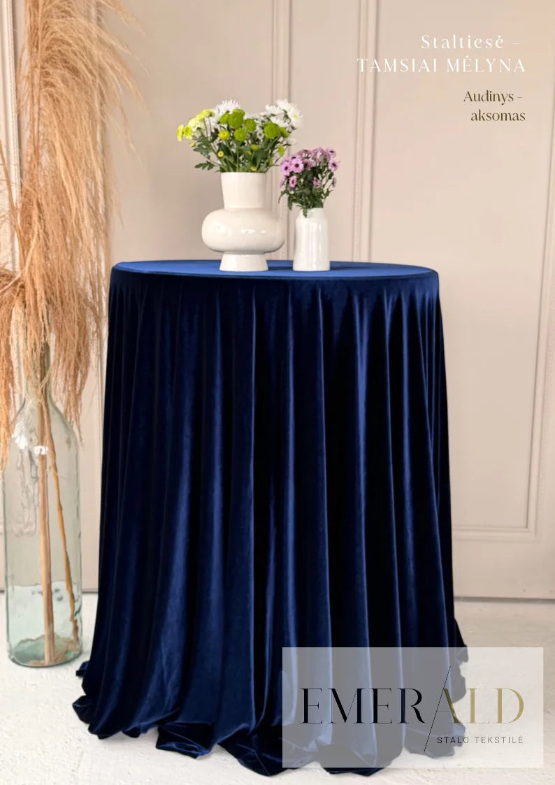 Tamsiai mėlynos spalvos banketinė staltiesė (aksomas)