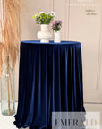 Tamsiai mėlynos spalvos banketinė staltiesė (aksomas)