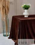 Šokolado spalvos staltiesė (audinys aksomas)