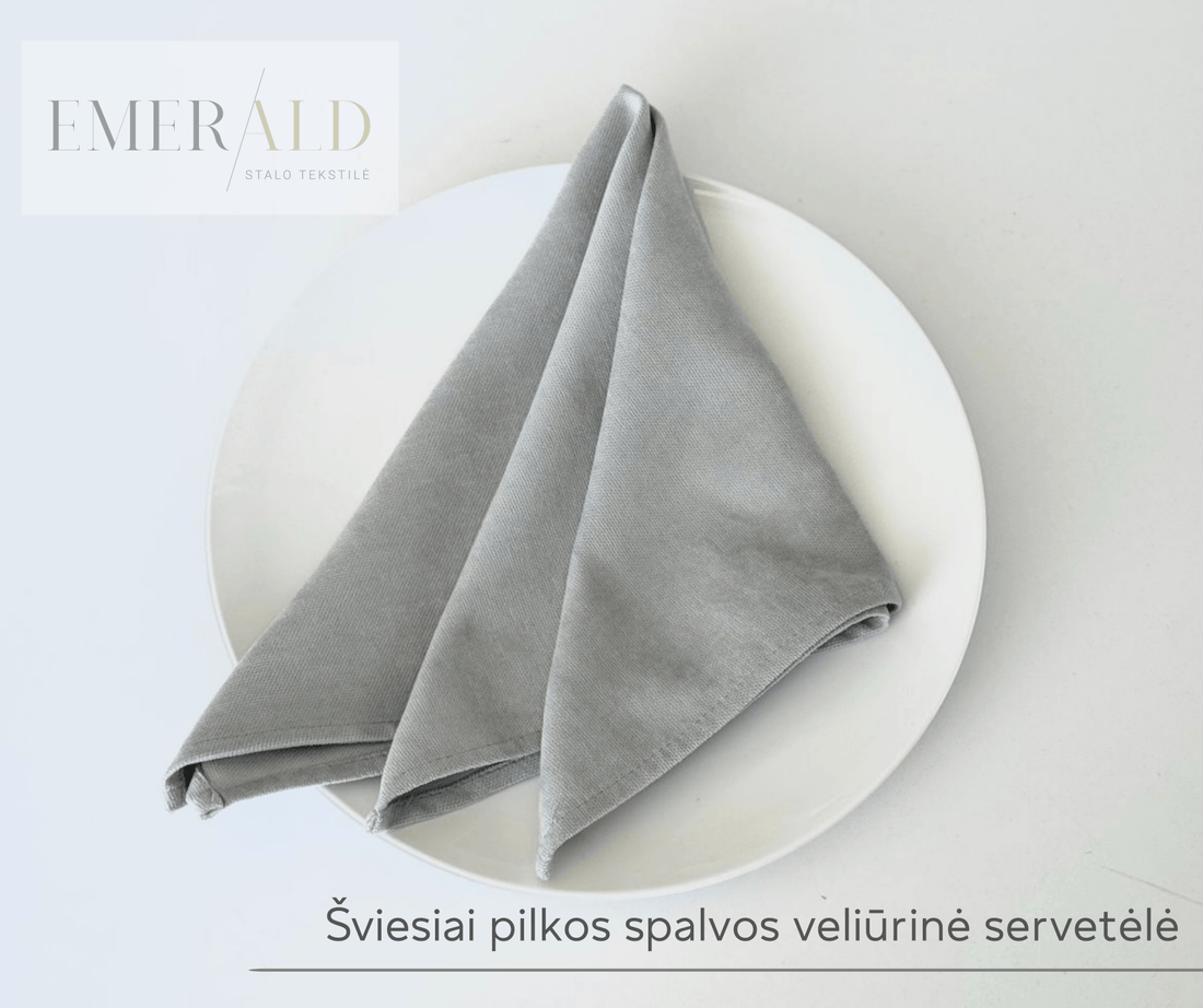 Šviesiai pilkos spalvos veliūrinės servetėlės nuoma