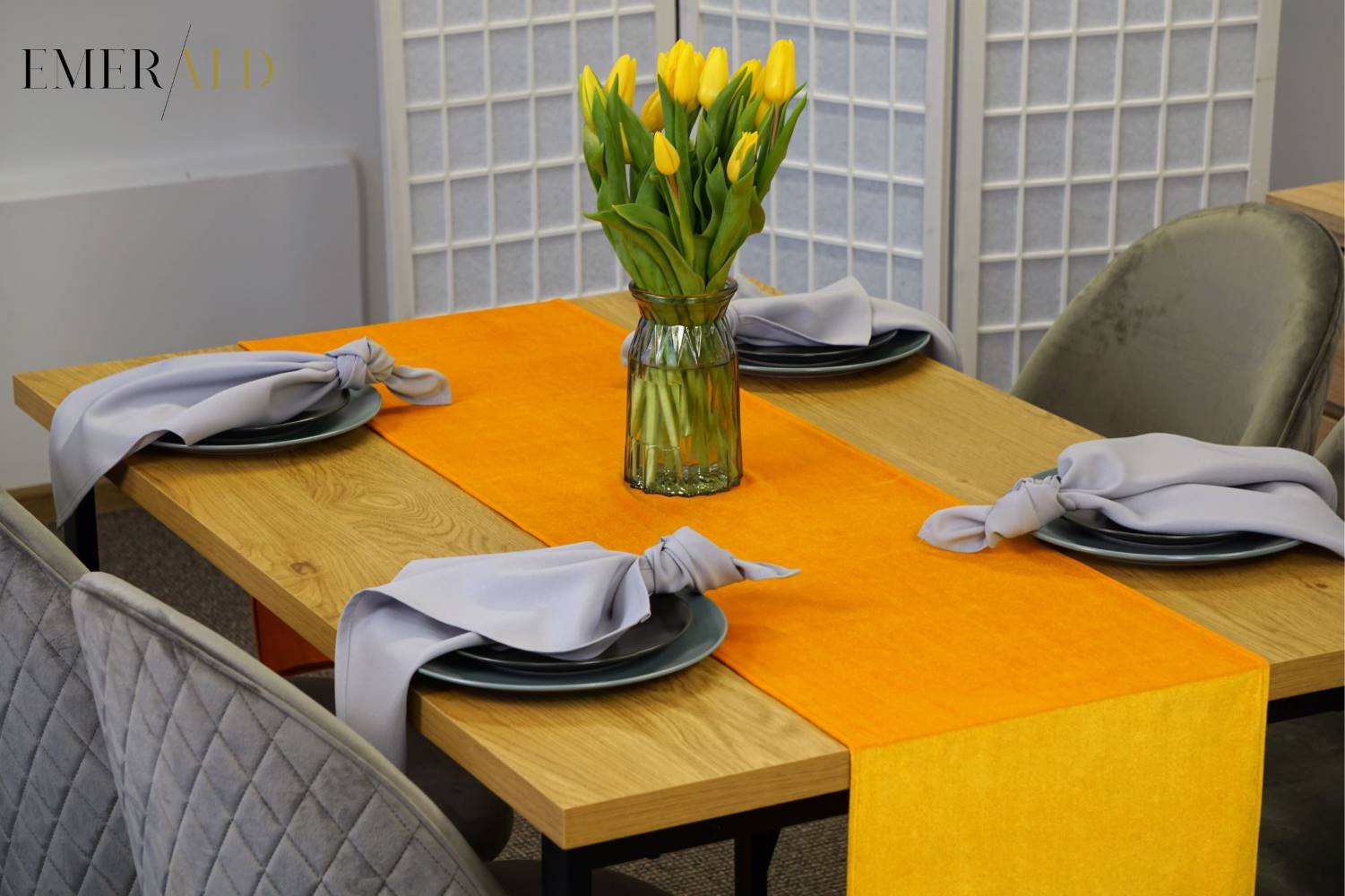 undefined EmeraldLT Aksominis garstyčių geltonumo stalo takelis Aksominis takelis EmeraldLT.