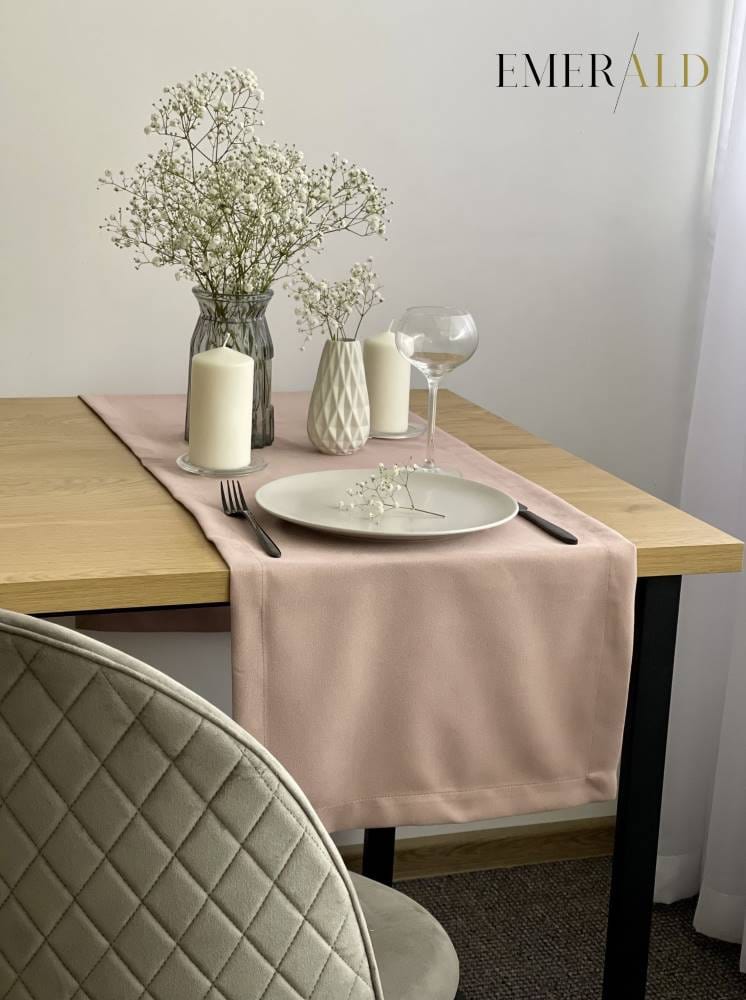 undefined EmeraldLT Pelenų rožinės spalvos veliūrinis pietų stalo takelis  EmeraldLT.
