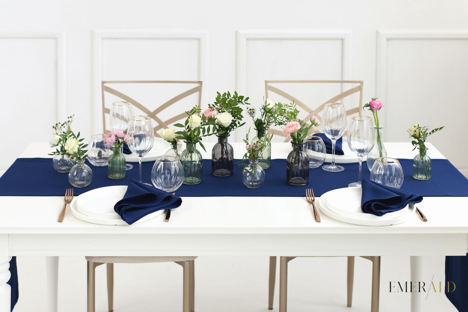 melynos dekoravimo serveteles su takeliu