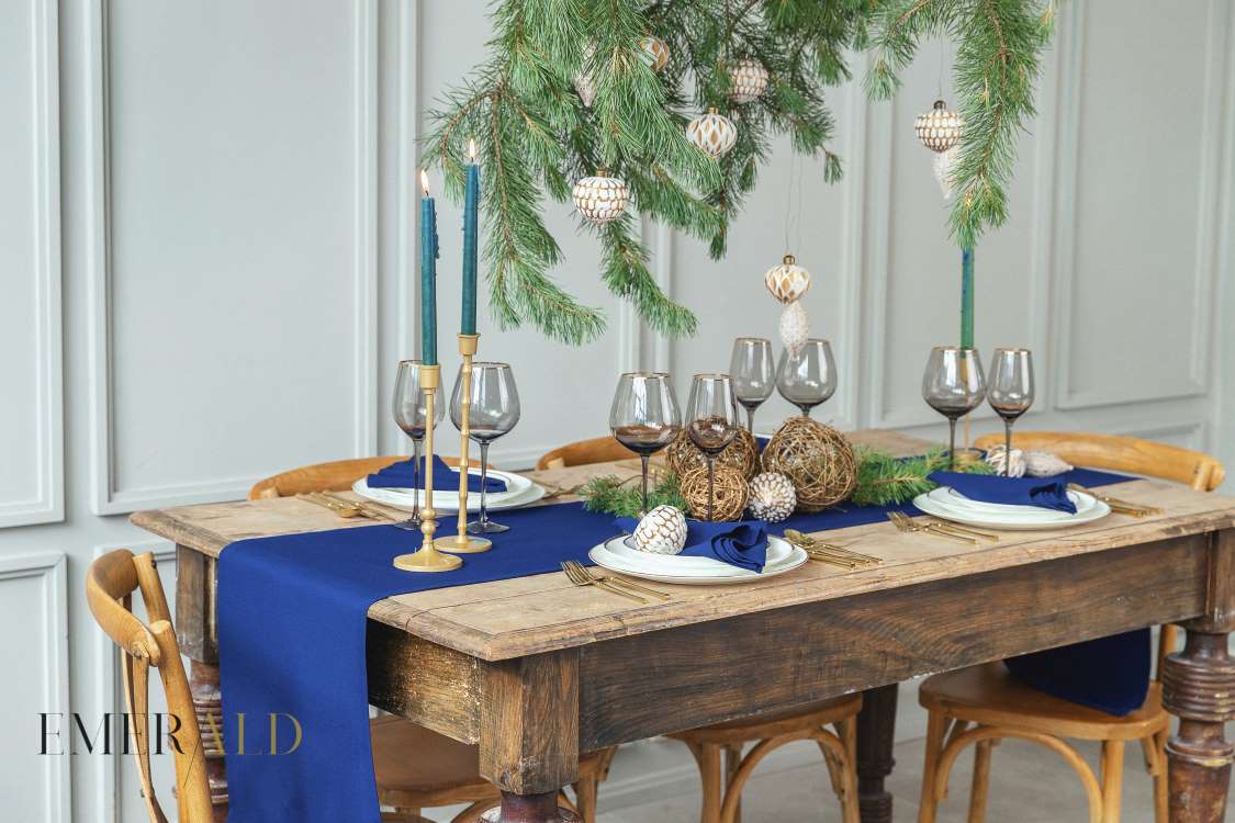 melynas stalo takelis