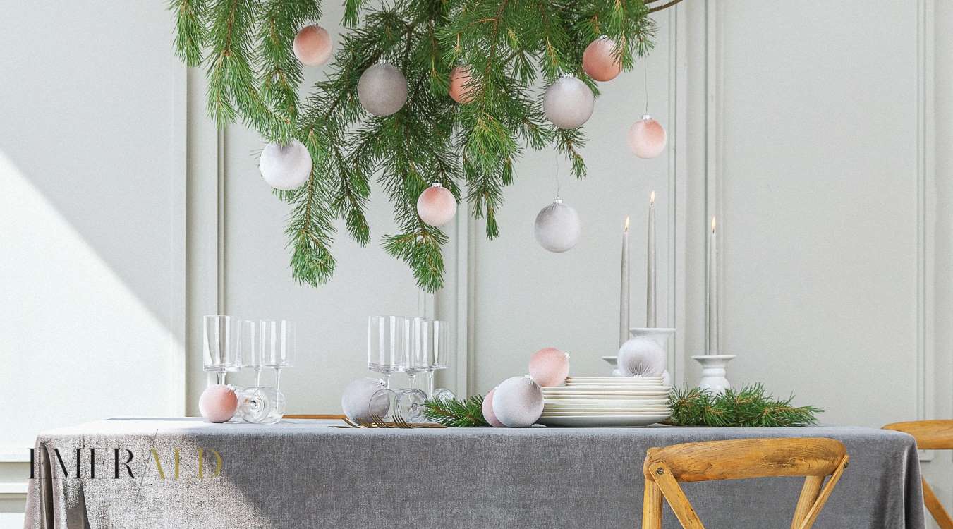 Pelenų rožinės spalvos dekoravimo žaisliukų rinkinys